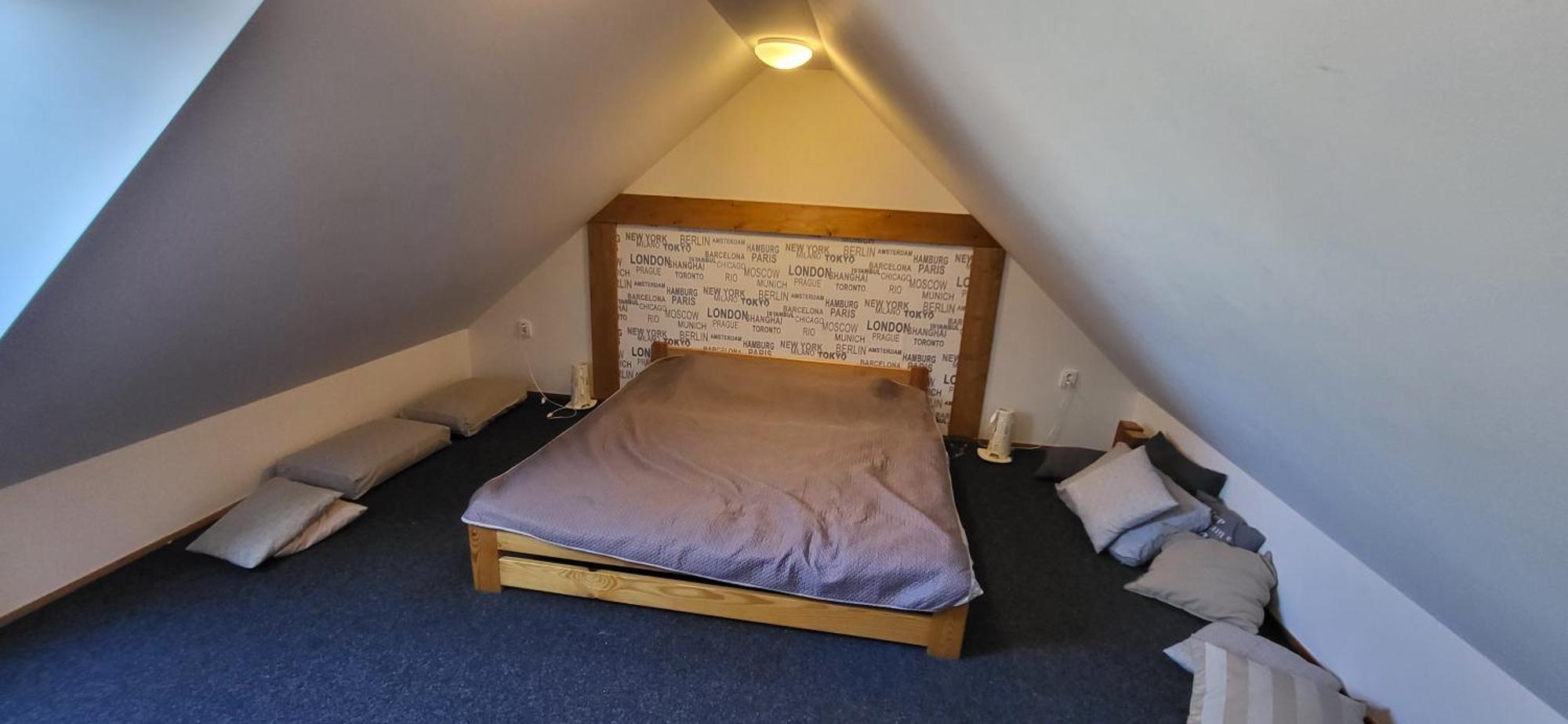 Family House 94 Apartman Prosecne Kültér fotó